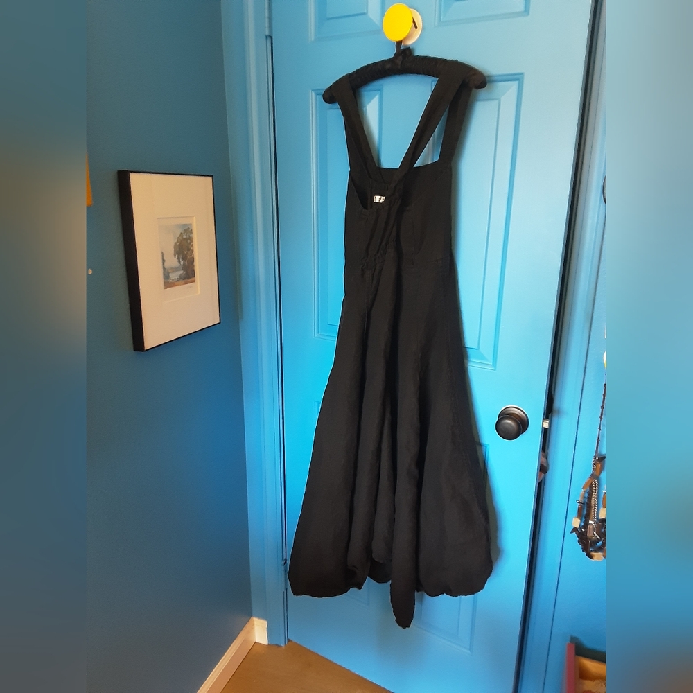 Banana Blue Black Linen Maxi